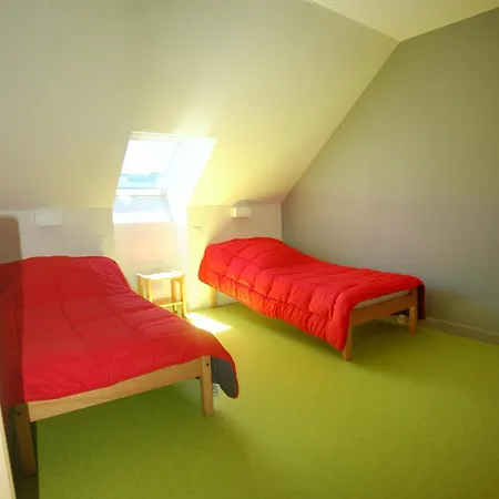 Du Cantal - Meubles Avec Kitchenette Et Chambres Sans Kitchenette Aparthotel